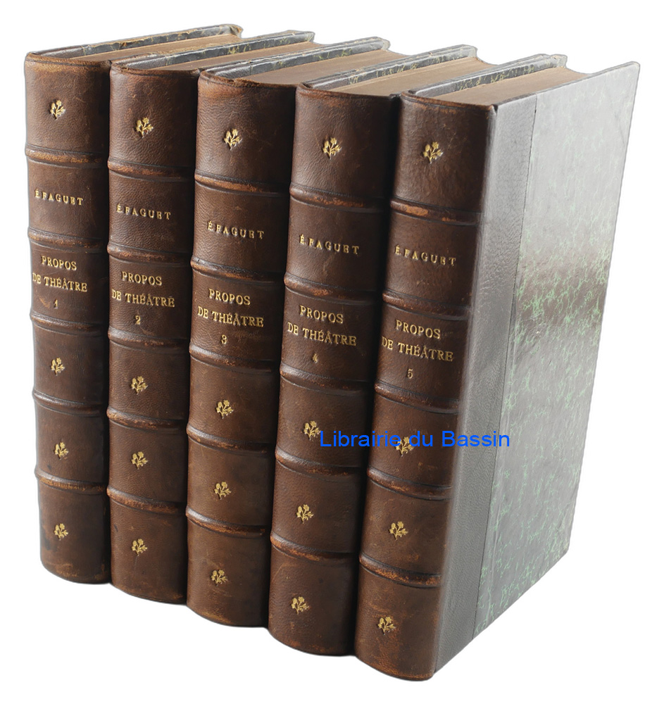 Livre moderne : Propos de théâtre 5 séries en 5 Tomes